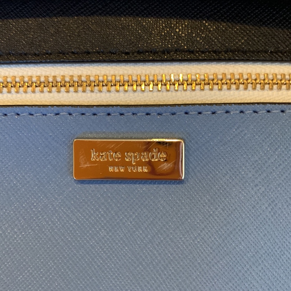 Kate Spade Wristlet - Picture 3 of 5